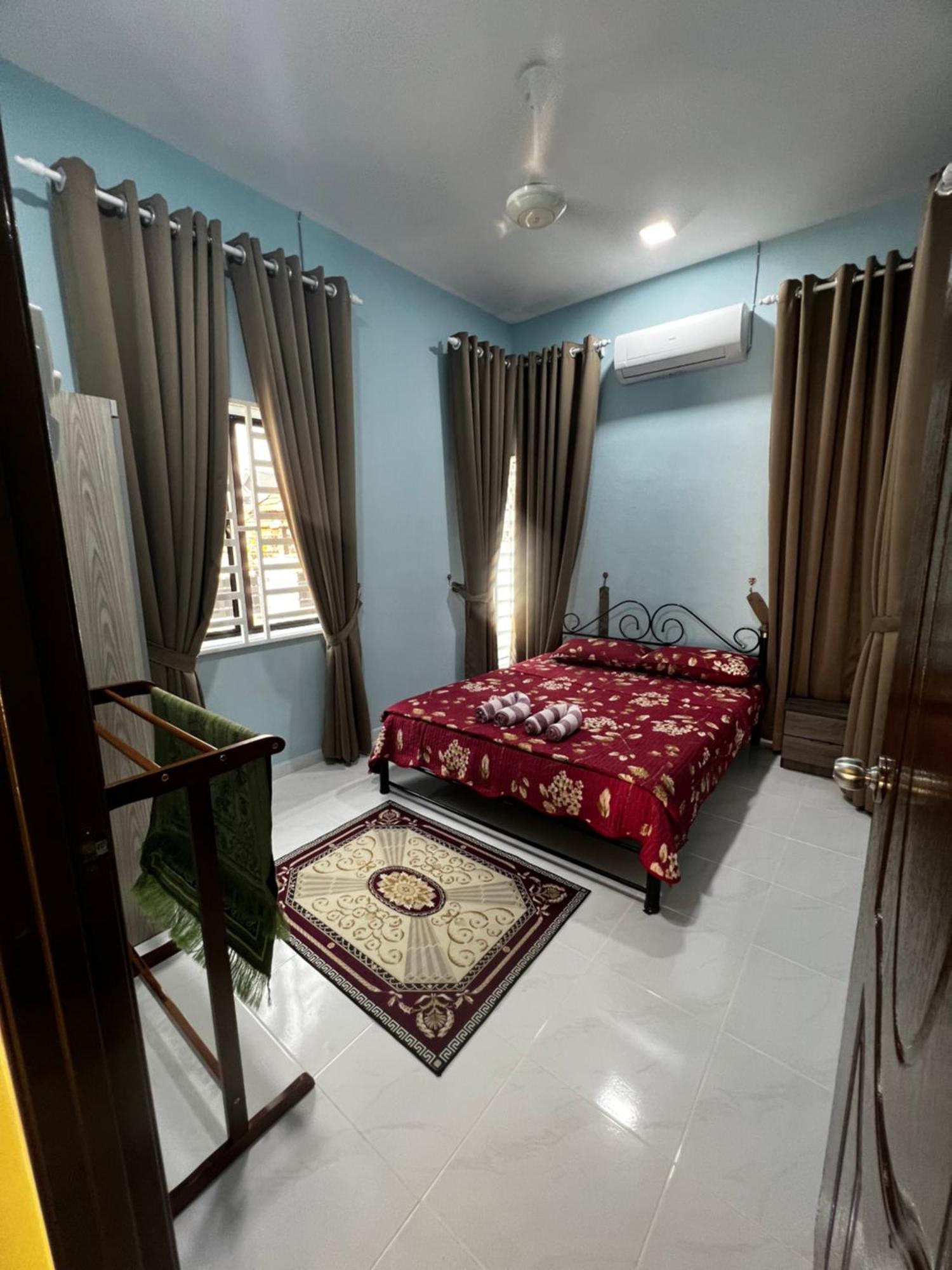 Yatee Homestay Kuala Terengganu Kültér fotó